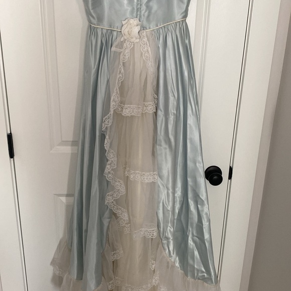 Vintage baby blue silk dress - Picture 7 of 15